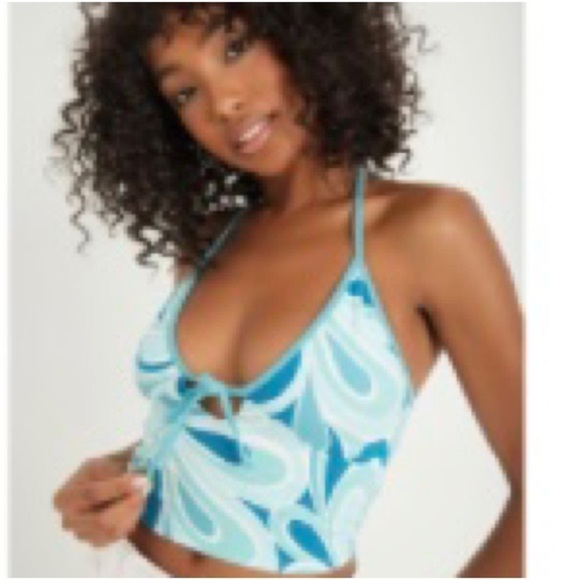 Garage Women's Blue Halter Keyhole Top Large 
NWT - Picture 1 of 7